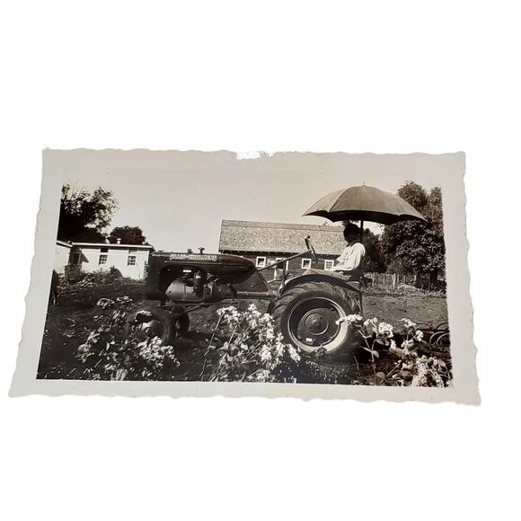 Lot of 4 B & W Photos John Deere Allis Chalmers Tractor Dog Lady Man Farmer 1940 - Picture 2 of 9